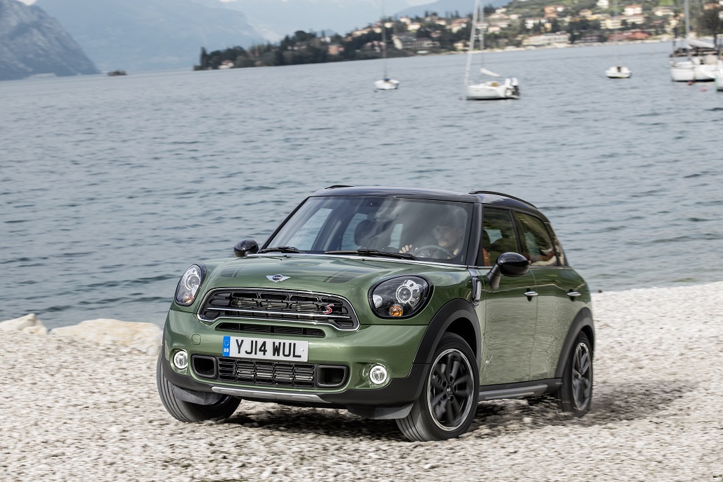 Nove MINI Countryman-obr .16