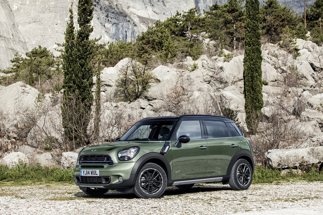 Nove MINI Countryman-obr.10