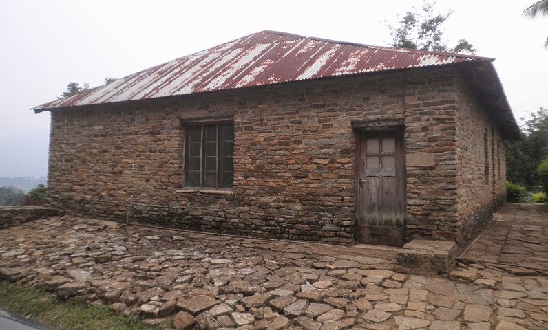 S Pajerom na koniec sveta - Fara Tegetero