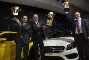 Mercedes-Benz wins three categories in the prestigious "World Car Awards 2015" Mercedes-Benz gewinnt drei Kategorien der renommierten „World Car Awards 2015“.