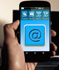 Prieskum Aký vplyv má sociálna televízia na naše sledovacie návyky-autor foto-Gerd Altmann, zdroj foto-pixabay.com-obr.1