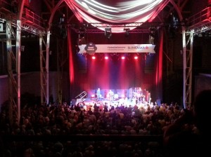 Recenzia koncertu Bol včera gitarista Al Di Meola unavený životom