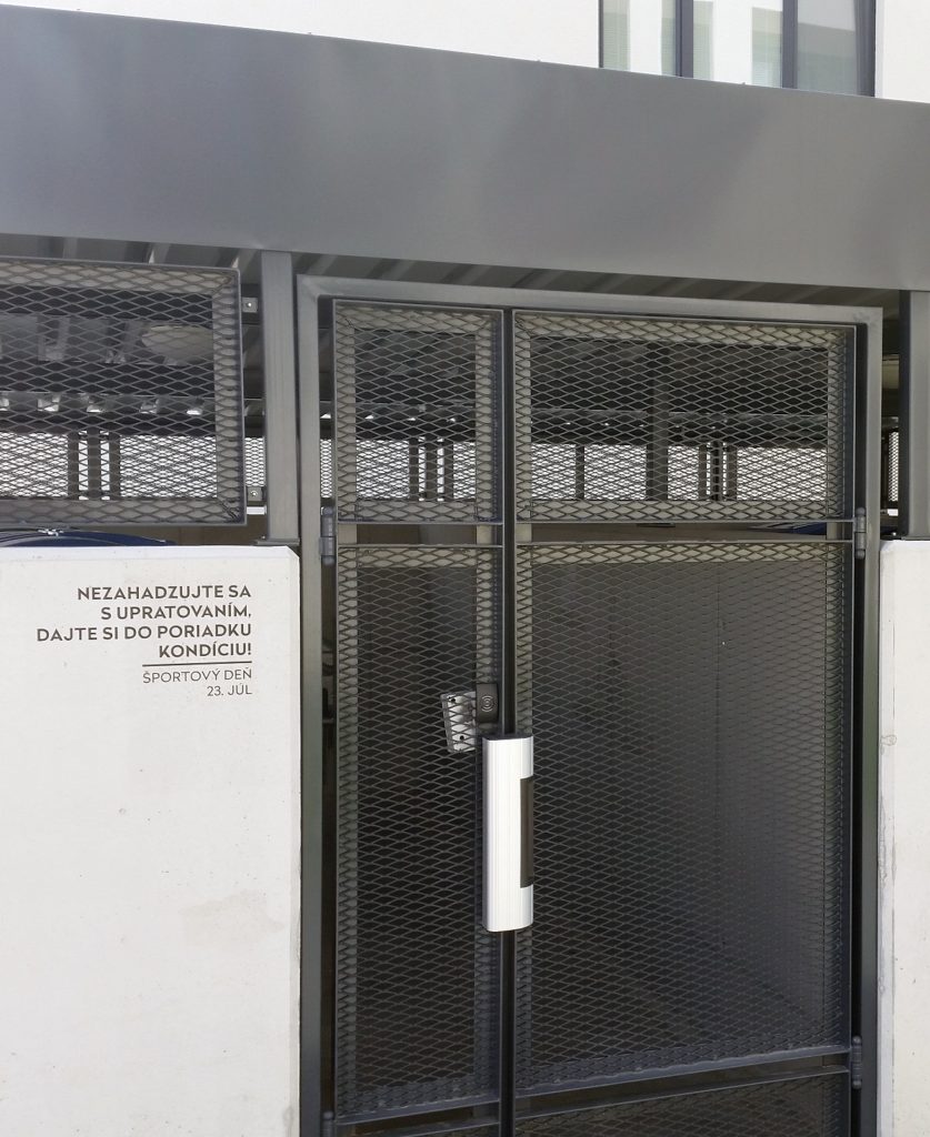 foto Smetiak, stvrt Slnečnice, zdroj-Respect APP