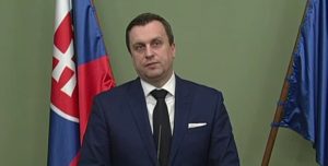 Andrej Danko obvinil novinárov, aj Michala Kovačiča z TV Markíza, že sú podplatení