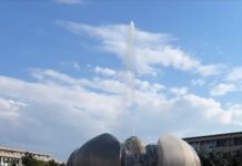 Fontána Družba odštartovala sezónu. Bratislava postupne spúšťa ďalšie mestské fontány