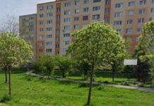 Petržalka rokuje o kúpe pozemku na Humenskom námestí. V hre je aj zariadenie pre seniorov