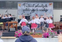 Festival mladých folklórnych nádejí zaplnil račiansky amfiteáter hudbou, tancom a mladými talentmi festival folklornych nadeji raca