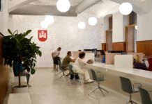 Staré Mesto otvorilo zrekonštruované Klientske centrum. Obnova stála približne 380-tisíc eur