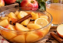 RECEPT: Domáci jablkový kompót ako od babičky. Voňavá pochúťka, ktorá pripomenie detstvo